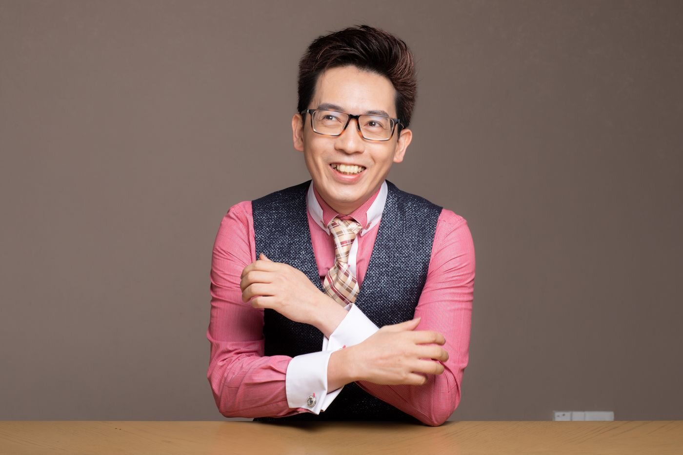 FIGS 创始人郭丹锐